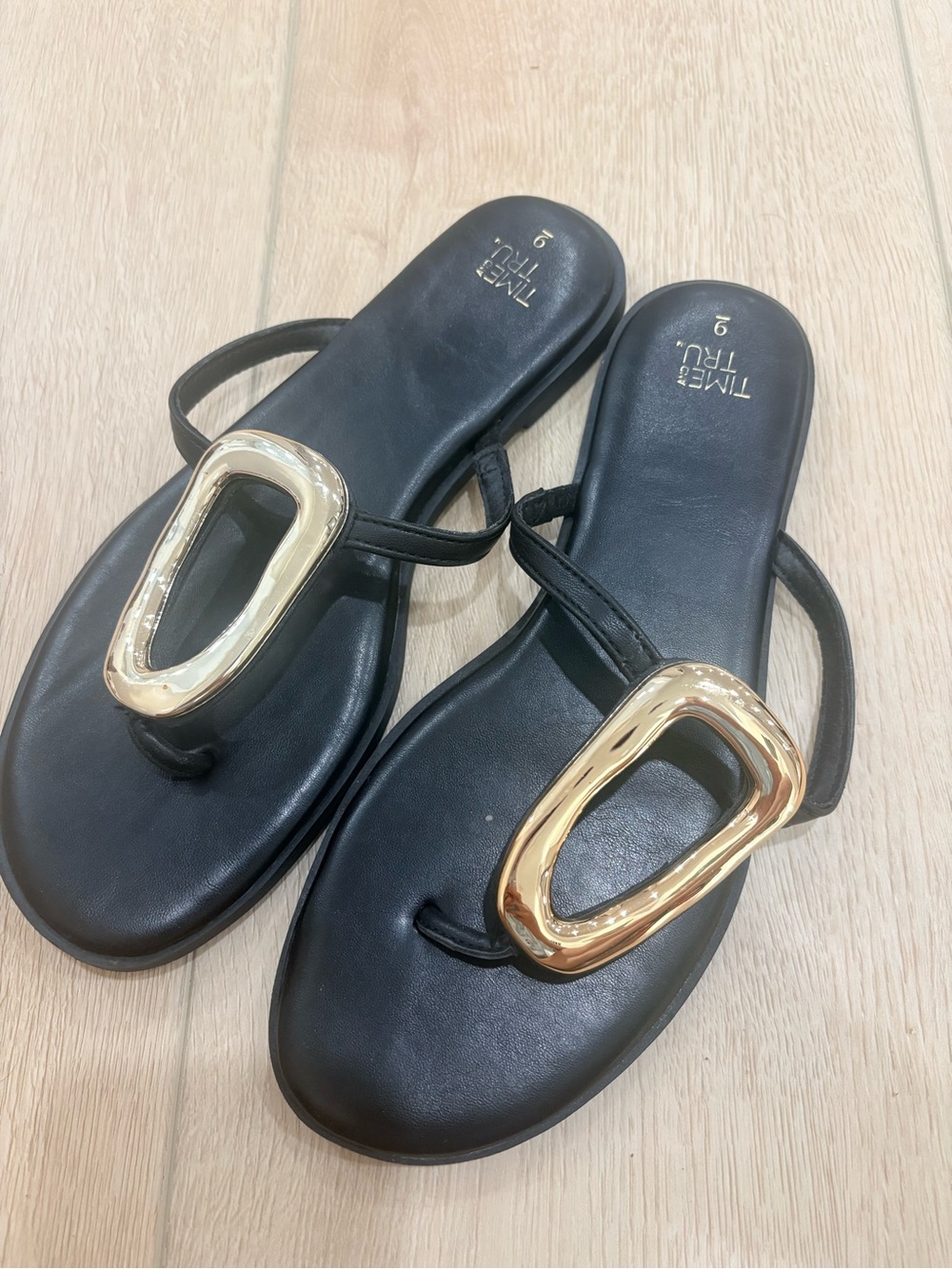 Time and Tru Black Sandals with Gold Accent Oval Buckle